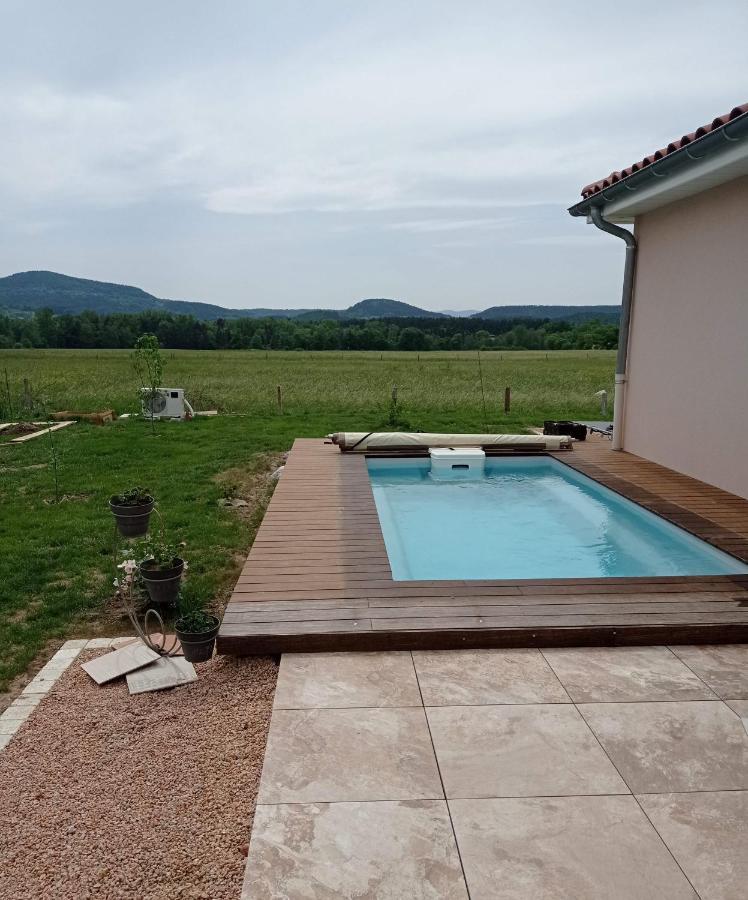 Chez Brigitte, Un Sejour En Haute-Loire Saint-Germain-Laprade 외부 사진